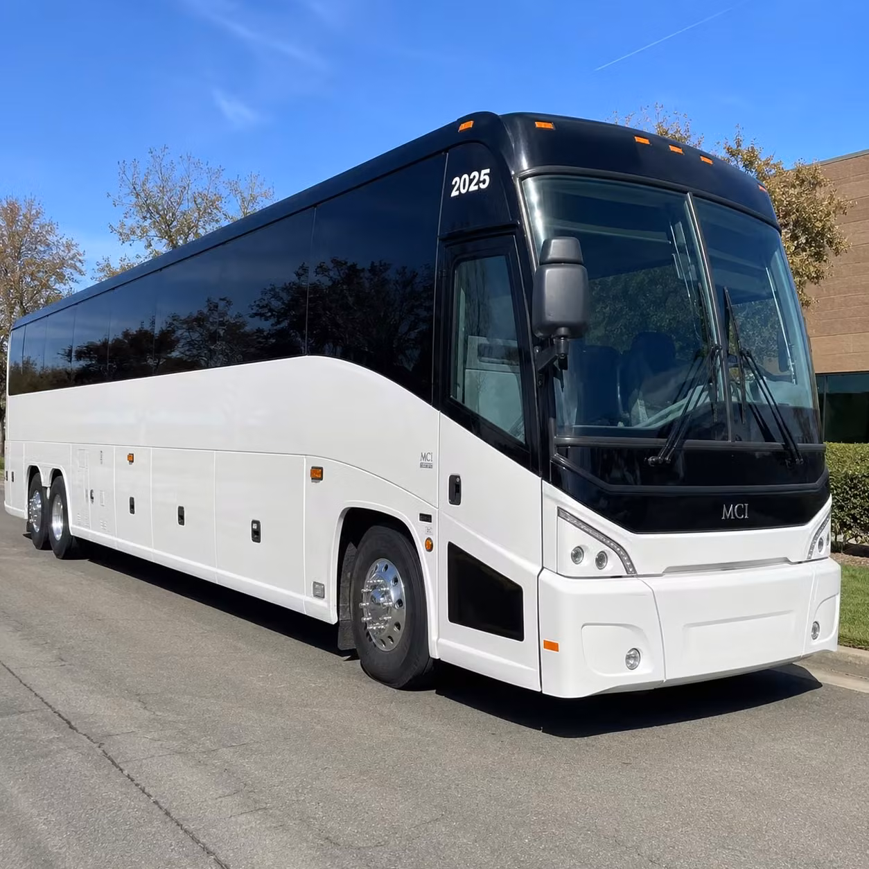 find the right bus for shows at stage ae and the roxian theatre