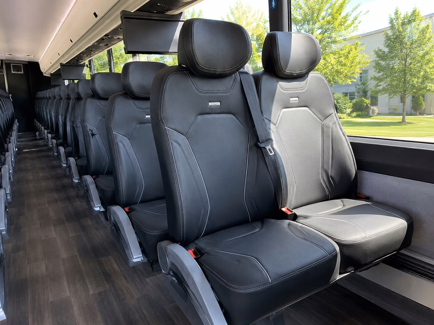 pittsburgh riverhounds duquesne dukes sporting event shuttles