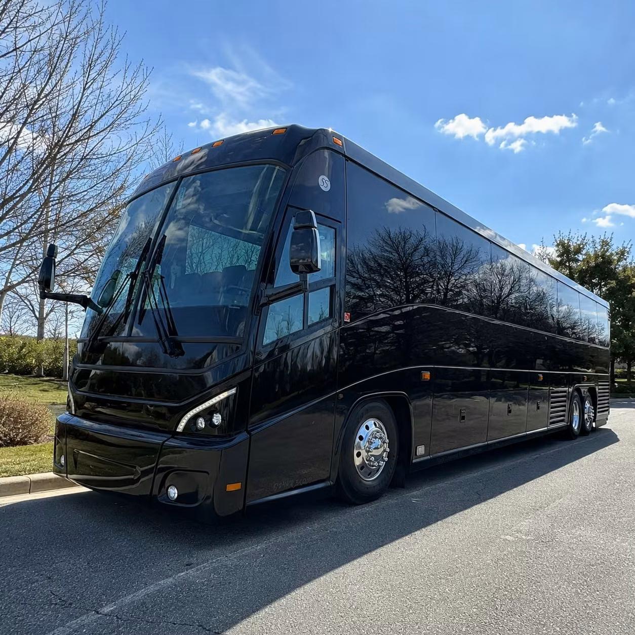 serve pittsburgh s university and medical campus employees with reliable shuttle service